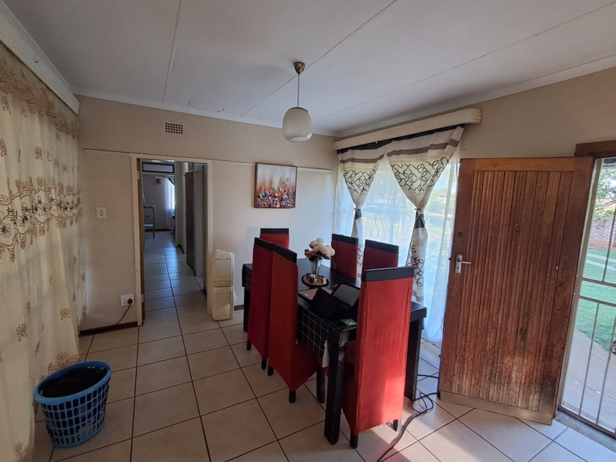 5 Bedroom Property for Sale in Ventersdorp North West